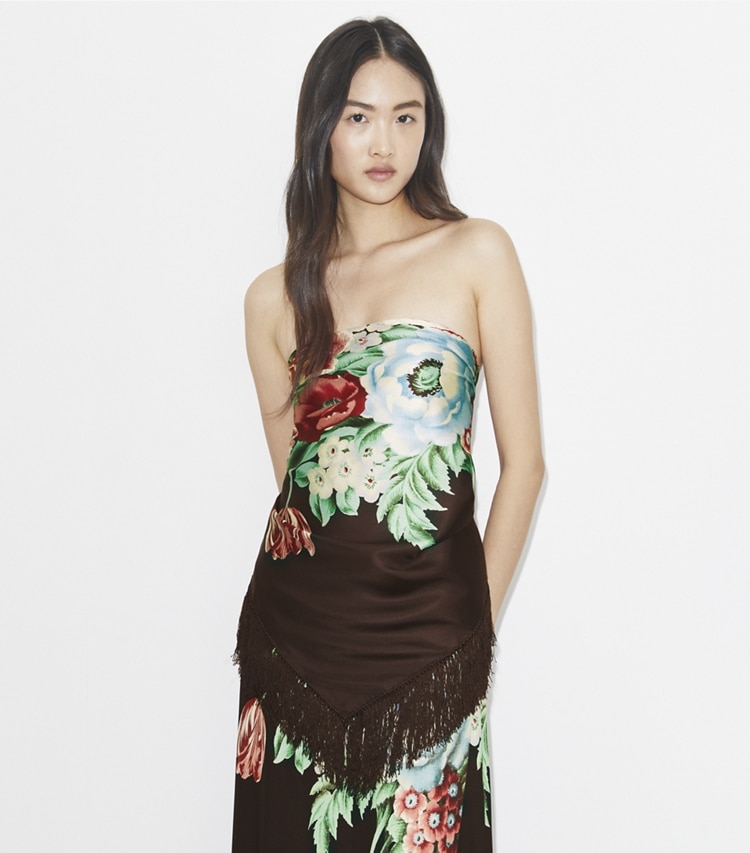 Tory Burch designer scarves Chair Floral Silk Square in Black Chair Floral accessory on model