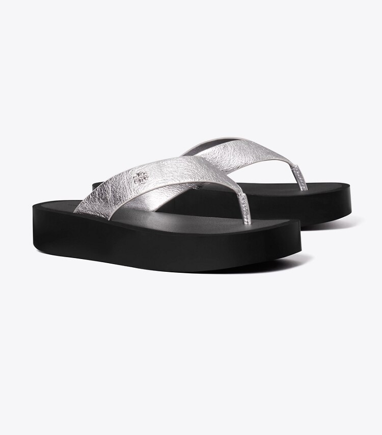 Tory Burch diseñador sandalias Chancla de piel con plataforma en SILVER / PERFECT BLACK / SILVER ángulo