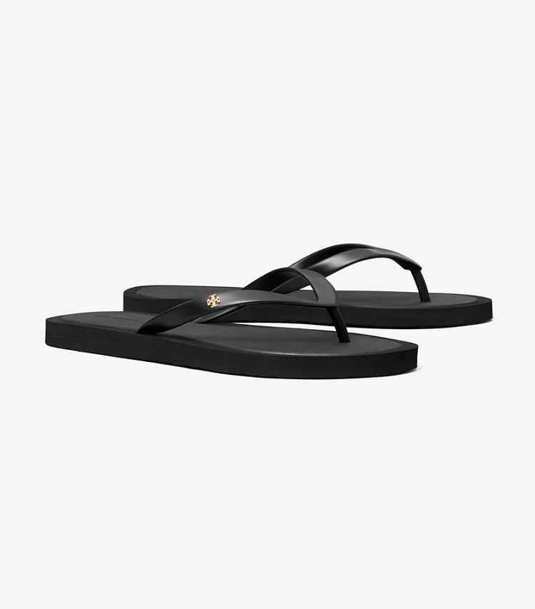 Tory Burch diseñador sandalias Chancla Kira acolchada en PERFECT BLACK / GOLD ángulo