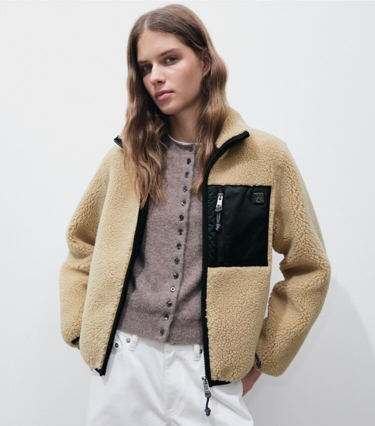 Tory Burch diseñador abrigos Chaqueta de forro polar con bloques de color en Oatmeal detalle en modelo