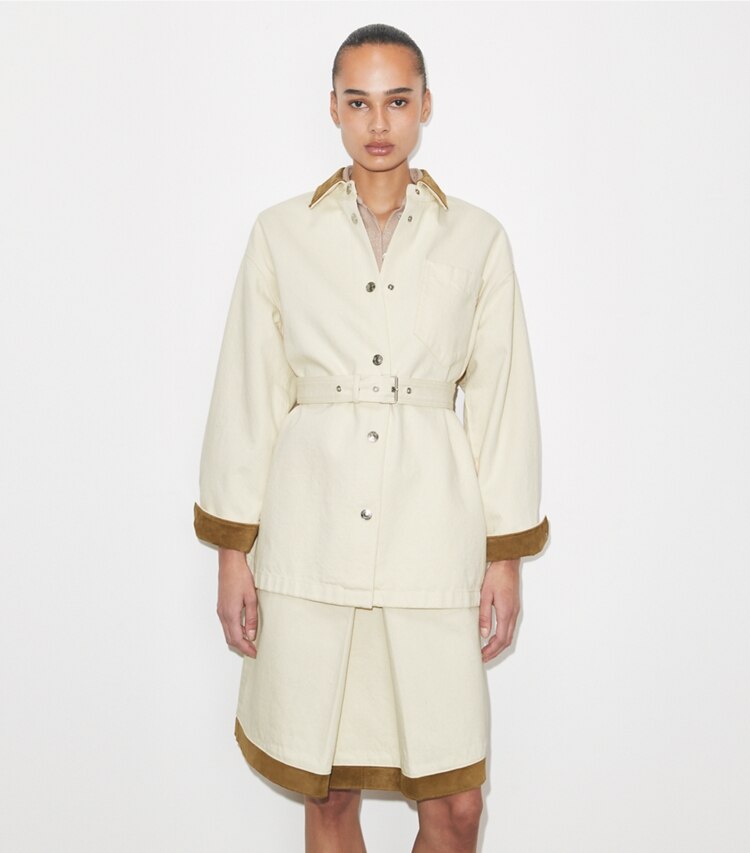 Tory Burch diseñador chaquetas Chaqueta de mezclilla abotonada en Beige detalle en modelo