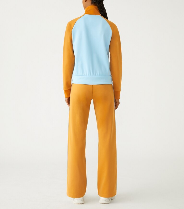 Tory Sport diseñador chaquetas Chaqueta deportiva de punto doble con bloque de color en Pastel Blue / Ridge parte posterior en modelo