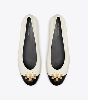 Tory Burch designer flats Charlie Ballet in LIGHT CREAM / PERFECT BLACK / GOLD overhead