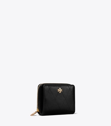 Tory Burch designer 財布 チャーリー キルト バイフォールド ウォレット in Black angle