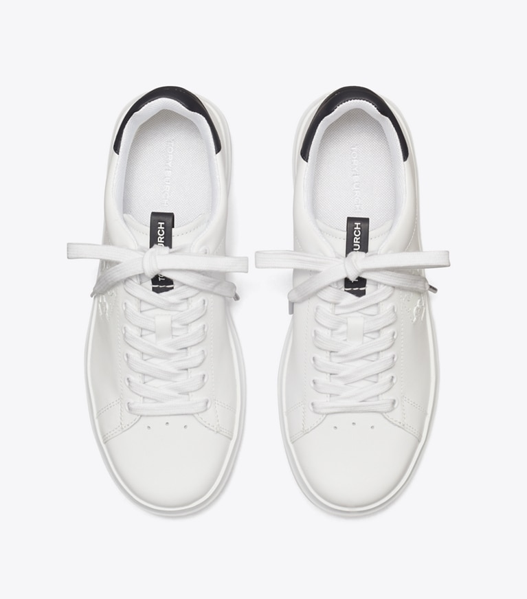 Tory Burch designer baskets Chaussures de tennis Howell dans WHITE / PERFECT NAVY vue du dessus