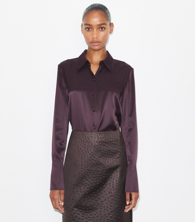 Tory Burch designer hauts Chemise en soie à poignets dans Dark Garnet détail sur modèle