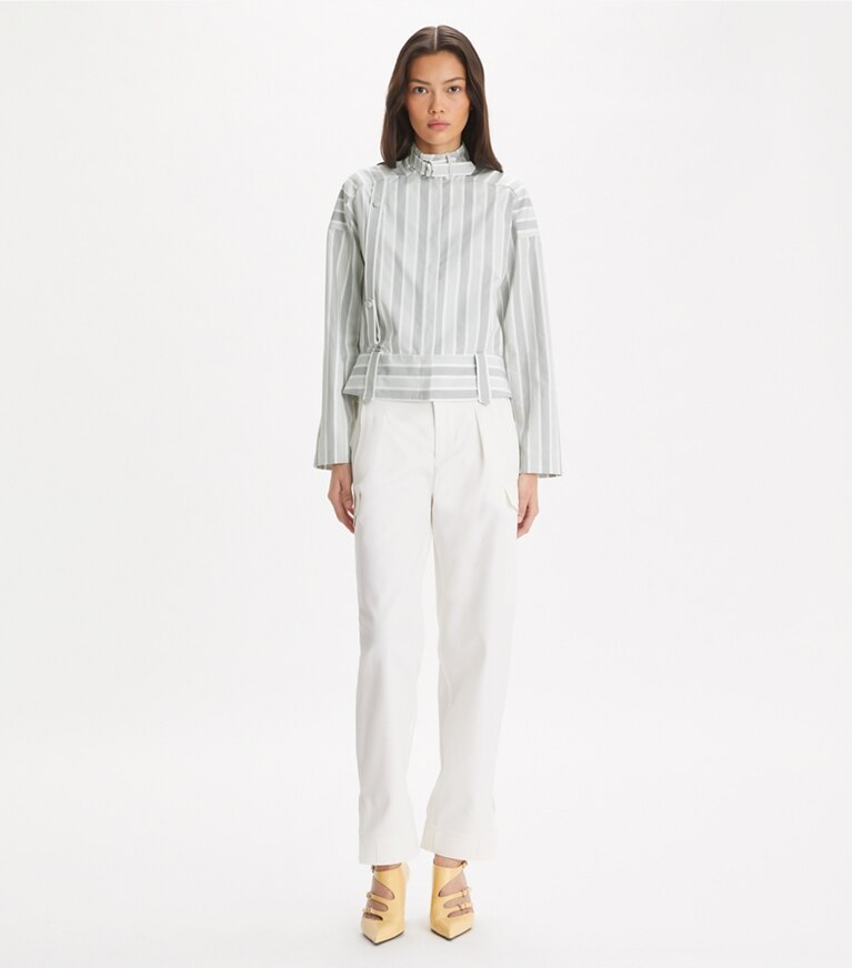 Tory Burch designer hauts Chemise rayée en coton dans Gray Classic Striped sur modèle, de face
