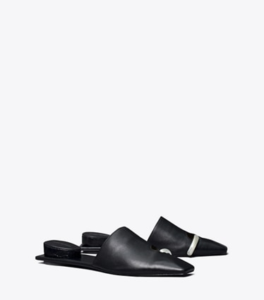 Tory Burch diseñador zapatos planos Chinela Pierced en PERFECT BLACK / SILVER ángulo