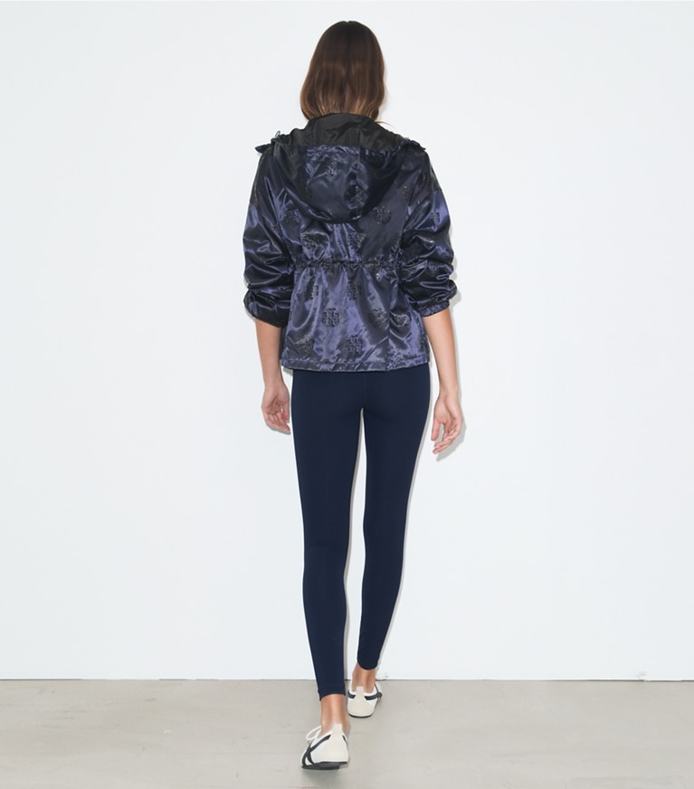 Tory Burch designer ジャケット シンチ ジャケット in Medium Navy on model back