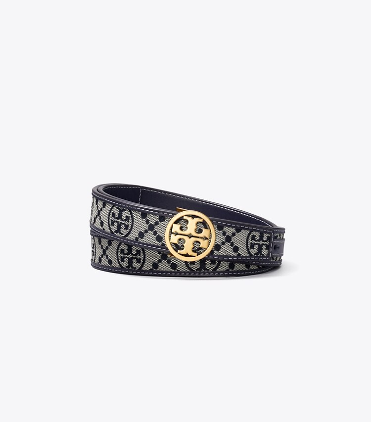 Tory Burch diseñador cinturones Cinturón Miller con monograma en T de 1" (2.5 cm) en Tory Navy/Gold frente