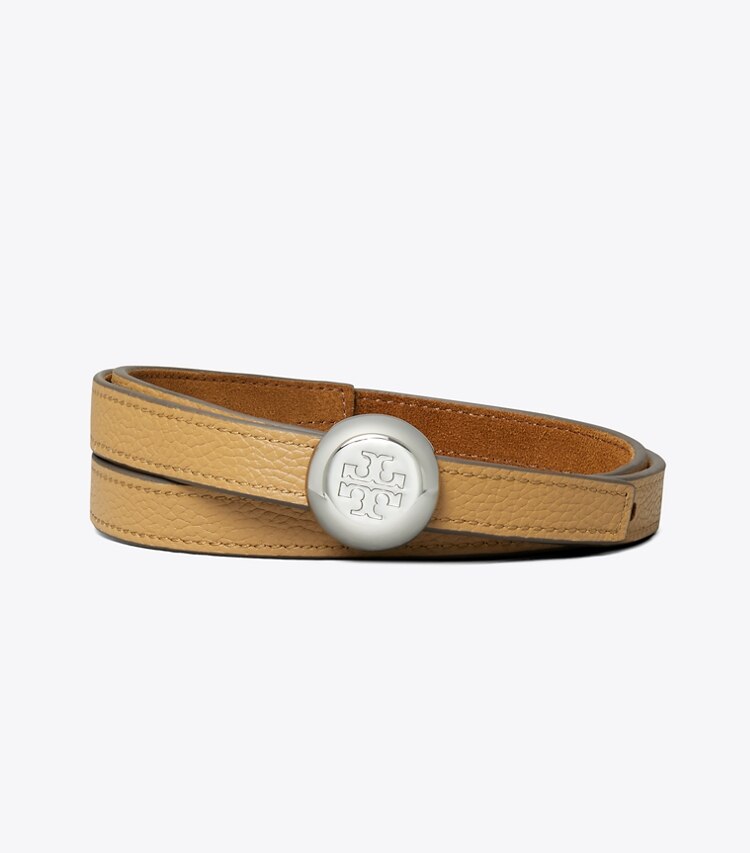 Tory Burch diseñador cinturones Cinturón Romy de gamuza reversible en Caramel / Tiramisu / Silver volver