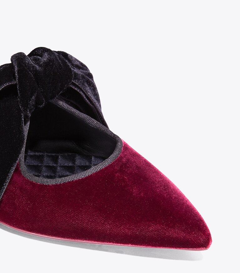 Tory Burch designer loafers Clara Flachschuh in Bordeaux/Black angle