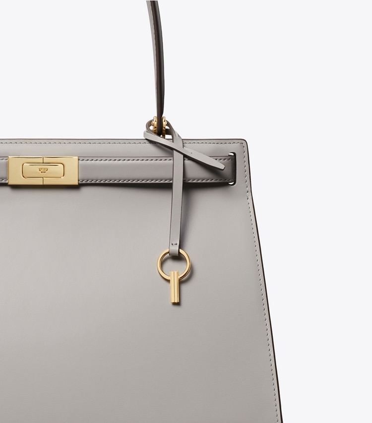 Tory Burch designer tote bags Classic Lee Radziwill Bag in LOUTRE detail