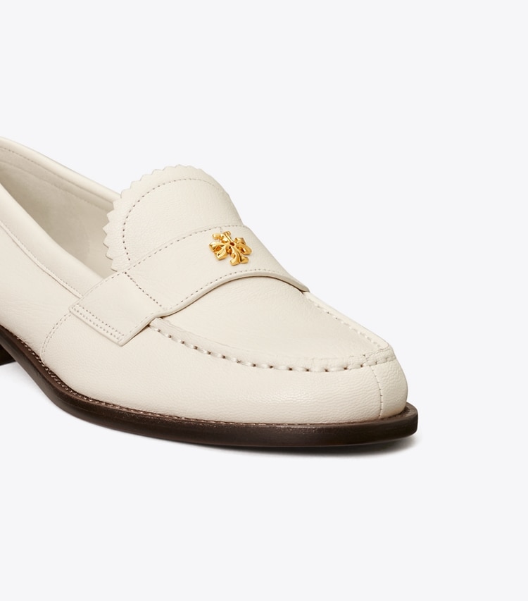 Tory Burch designer flats Classic Loafer in NEW IVORY detail
