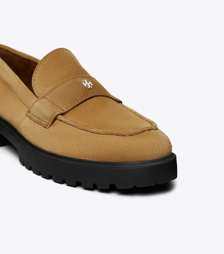 Tory Burch designer flats Classic Lug Loafer in WILD TABACCO detail