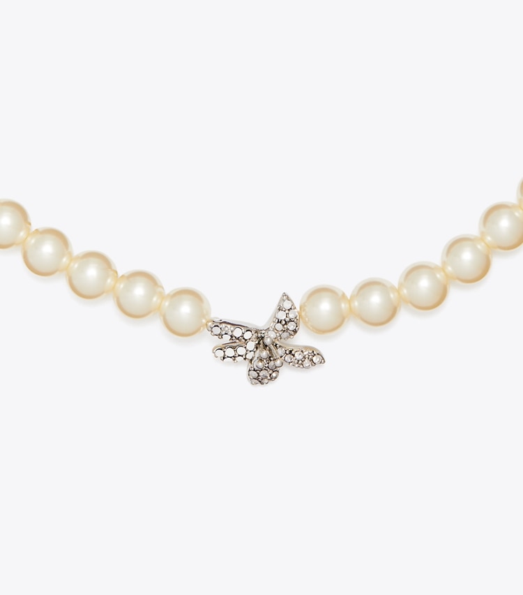 Tory Burch designer collane Collana con perla e fiore in pavé Moondance in Tory Silver / Pearl / Crystal dettaglio