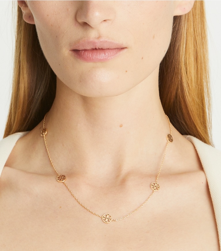 Tory Burch designer colliers Collier Miller in Tory Gold front