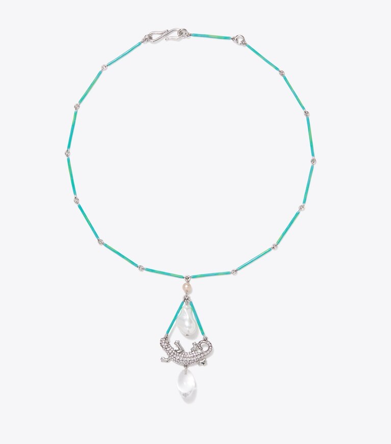 Tory Burch designer colliers Collier salamandre Curiosity dans Antique Silver / Green / Crystal de face