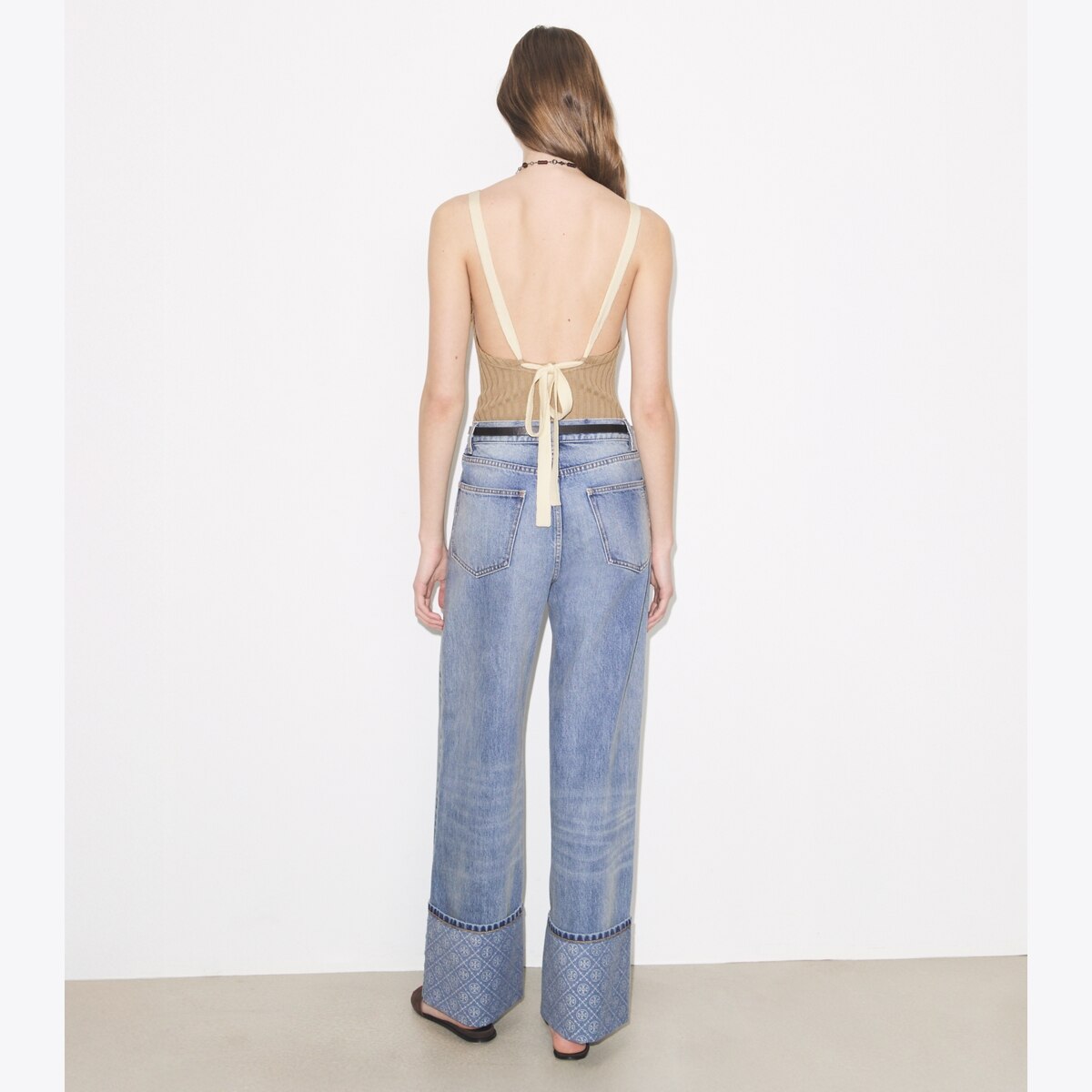 CONTRAST CUFF STRAIGHT LEG JEAN - thumbnail 3