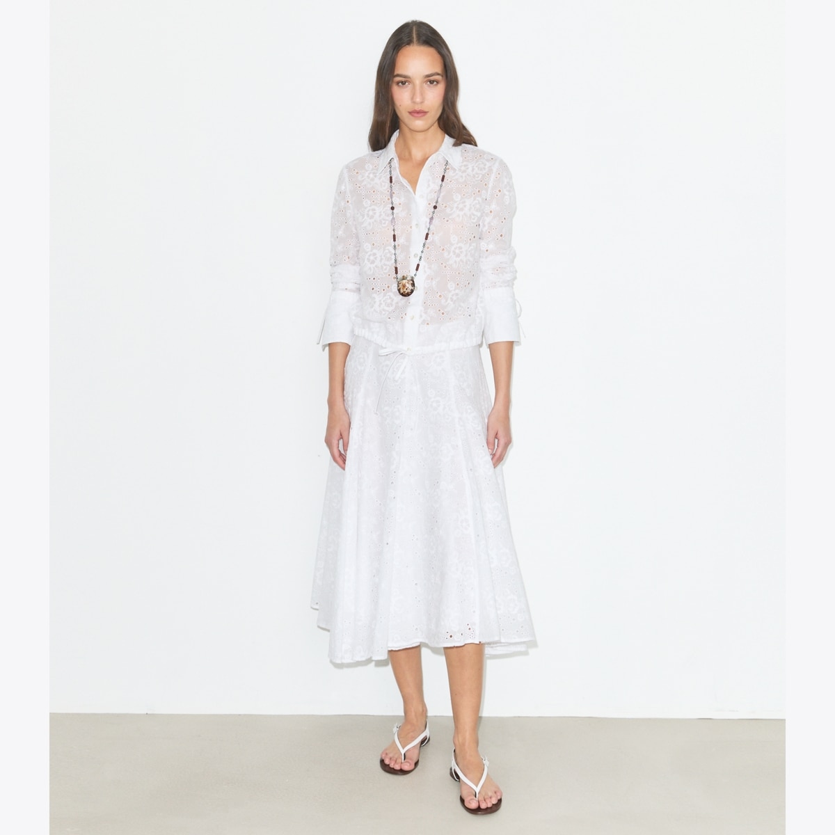 COTTON EYELET BLOUSE - thumbnail 3