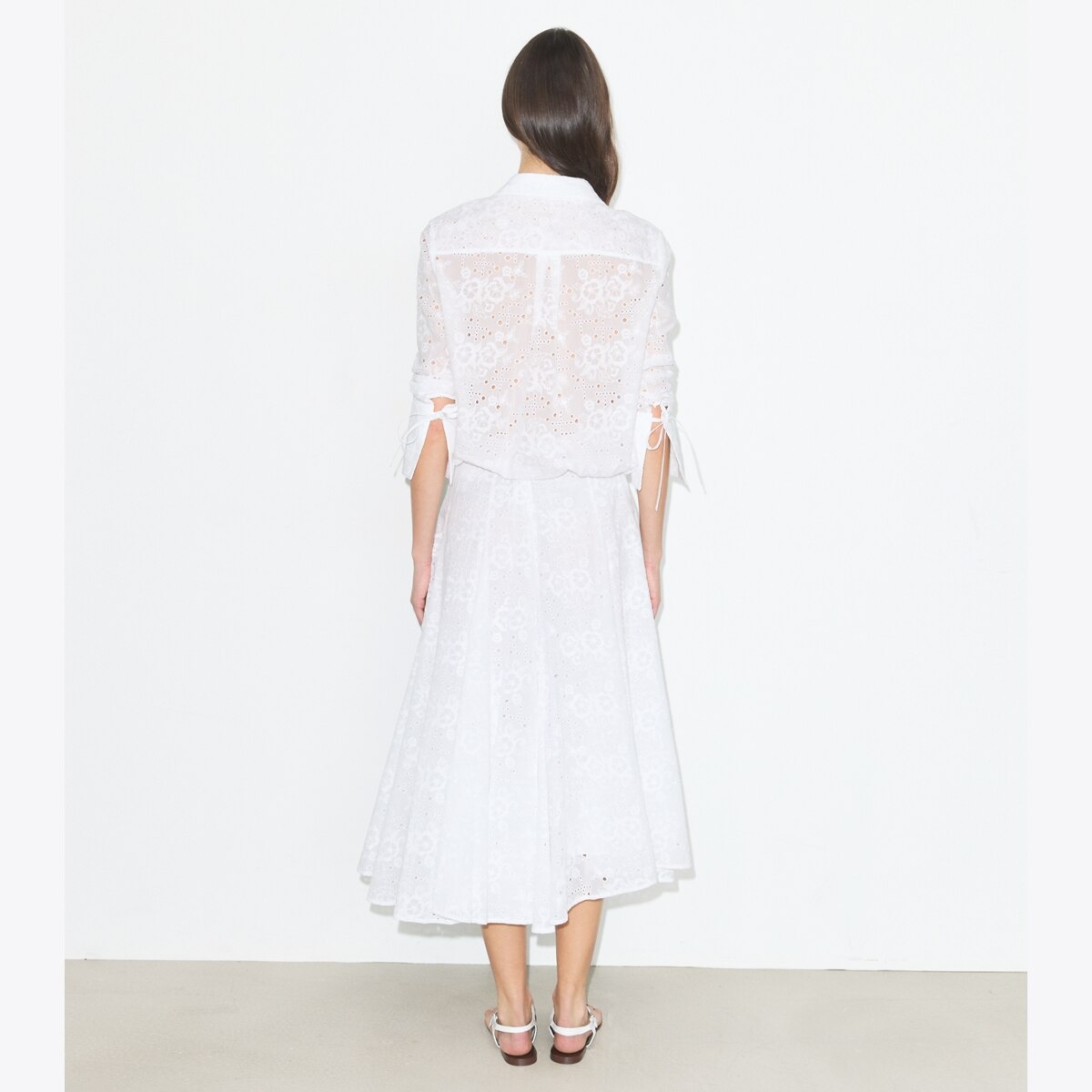 COTTON EYELET SKIRT - thumbnail 3