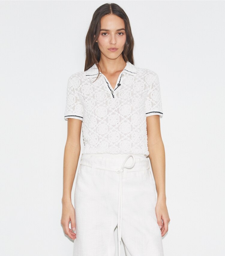 Tory Burch designer セーター コットンレース ポロトップス in White on model detail