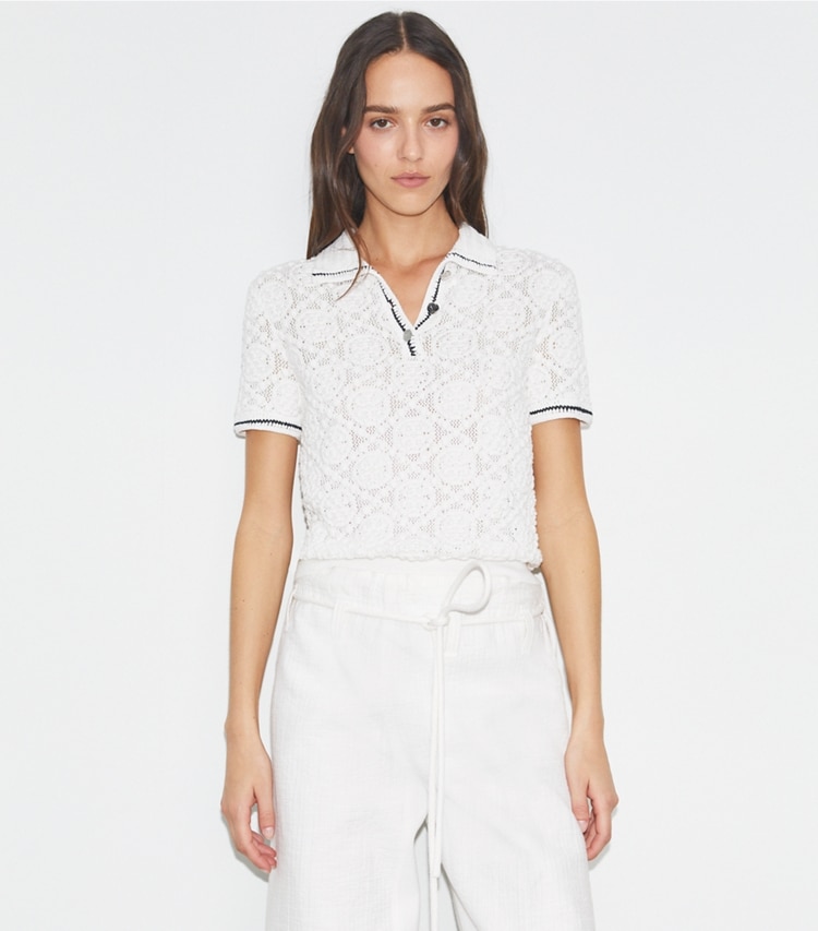 Tory Burch designer セーター コットンレース ポロトップス in White on model detail