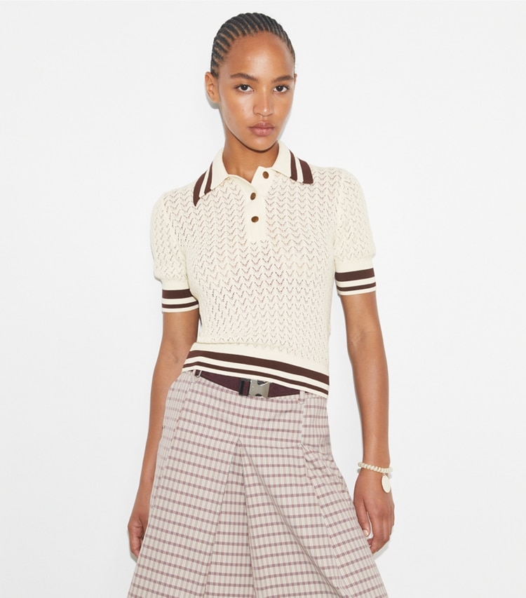 Tory Sport designer セーター コットン ポインテール ポロシャツ in New Ivory / Dark Sangria on model detail