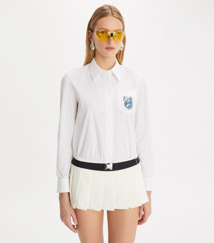 Tory Burch designer トップス コットンポプリン ダック ボタンダウン in White on model detail