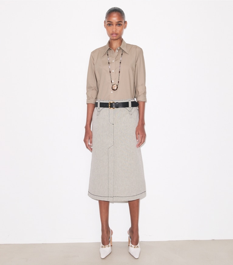 Tory Burch designer oberteile Cotton Poplin Shirt in Dusk Taupe modell von vorn