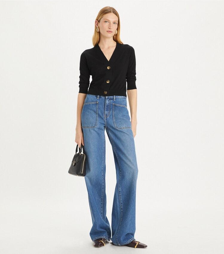 Tory Burch designer セーター コットン シュリンクカーディガン in Black モデル前面