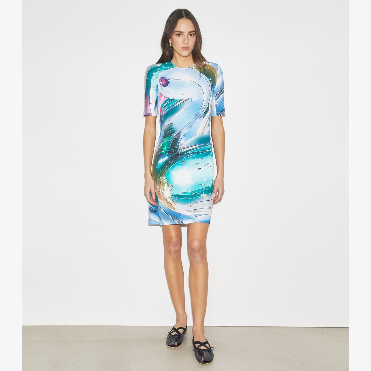 OP226：Tory Burch シルクフロント Tシャツ ミニドレス TORY BURCH（トリーバーチ）の「プリント シルクフロント Tシャツ