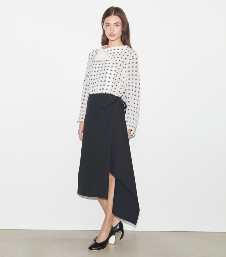 Tory Burch designer bottoms Cotton Wrap Skirt in Black on model front