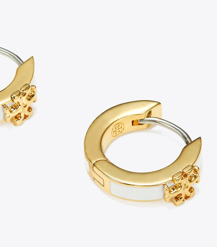 Tory Burch designer boucles d'oreilles Créoles huggie en émail Icon dans Tory Gold / New Ivory détails