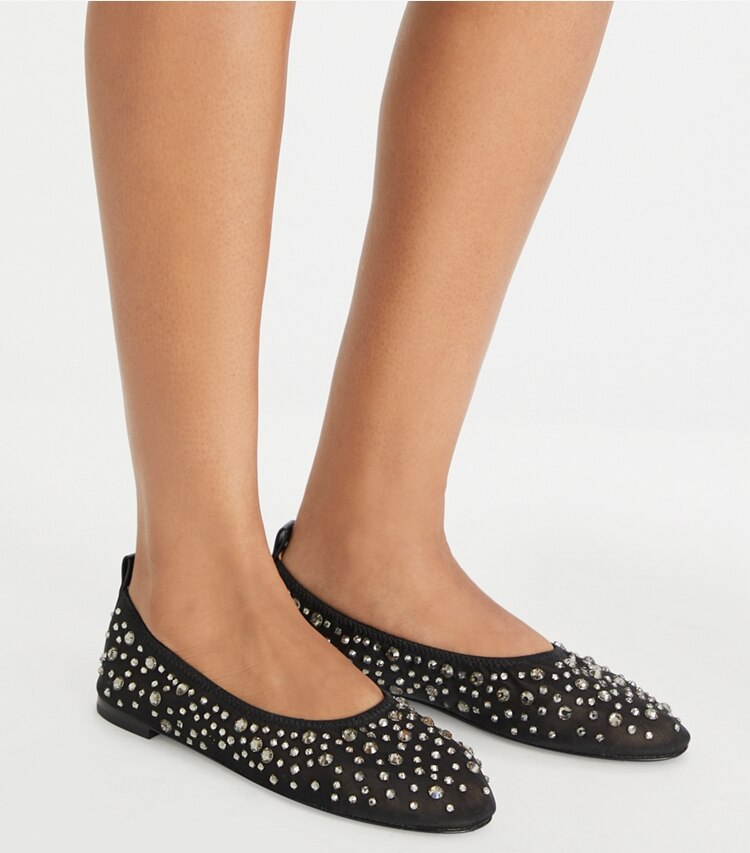Tory Burch designer loafers Crystal Ballerina in BLACK accessory on model