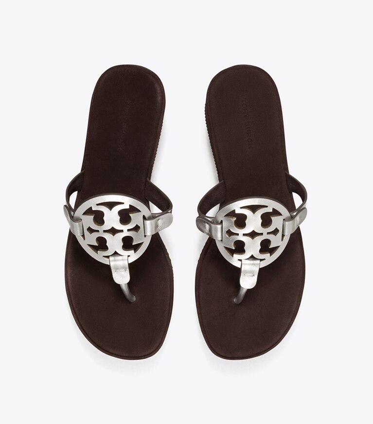 Tory Burch diseñador sandalias Cuña Miller en SILVER / COCOA vista superior