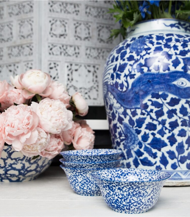 Tory Burch diseñador artículos de mesa & cristalería Cuenco pequeño de loza esponjada, set de 4 en Sponge editorial