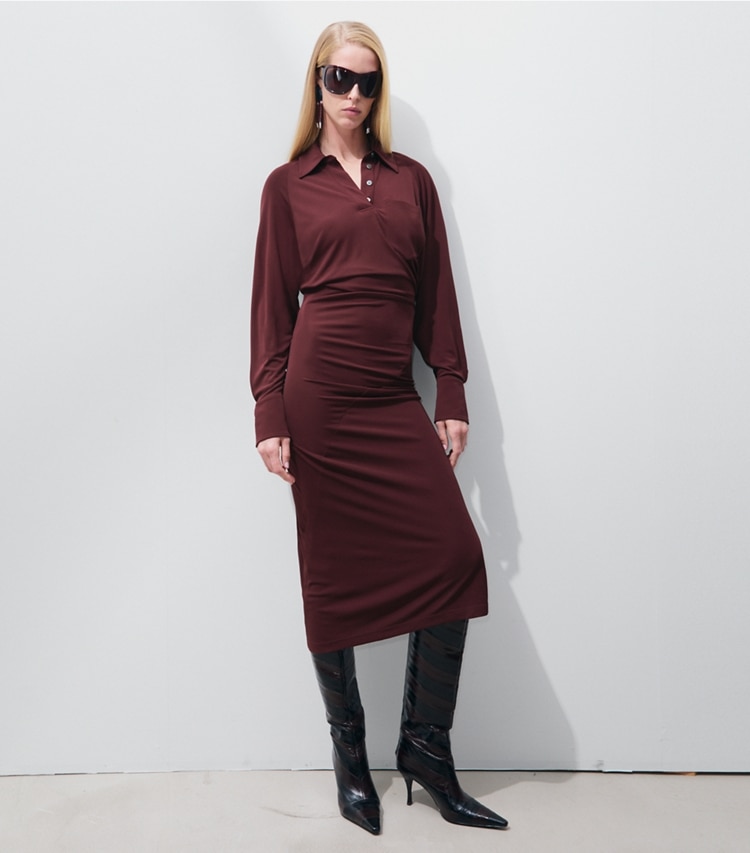 Tory Burch designer dresses Cuffed Jersey Dress in Mahogany on model front