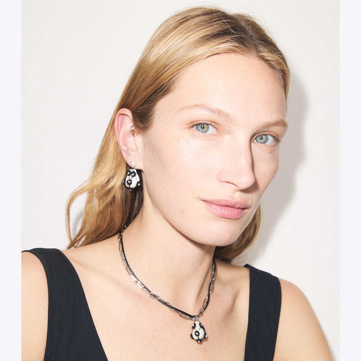 curiosity-double-strand-pearl-