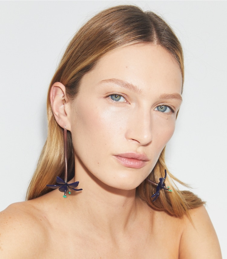 Tory Burch designer earrings Curiosity Flower Earrings in Navy accessory on model