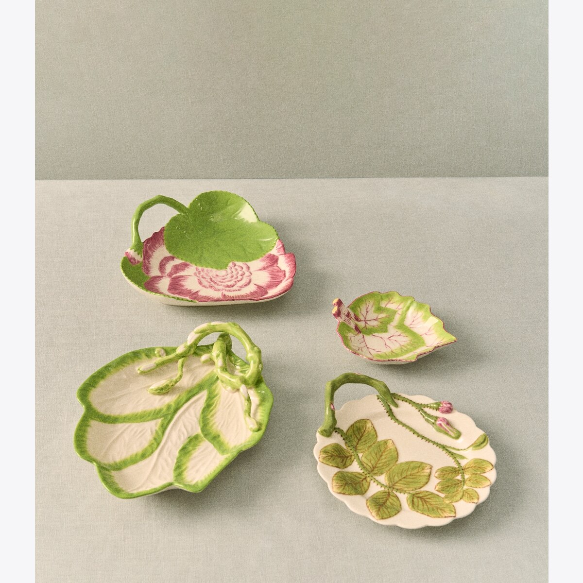 decorative-leaf-plates--set-of