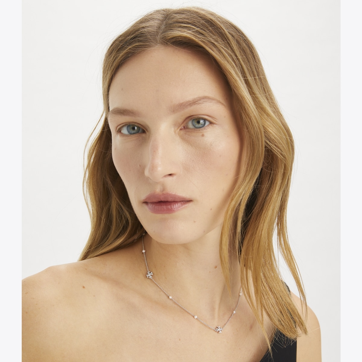 トリバーチDELIATE KIRA PEARL NECKLACE delicate-kira-pearl-necklace-