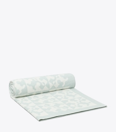 Tory Burch designer beach towels Diagonal T Jacquard Towel in Light Blue additional
