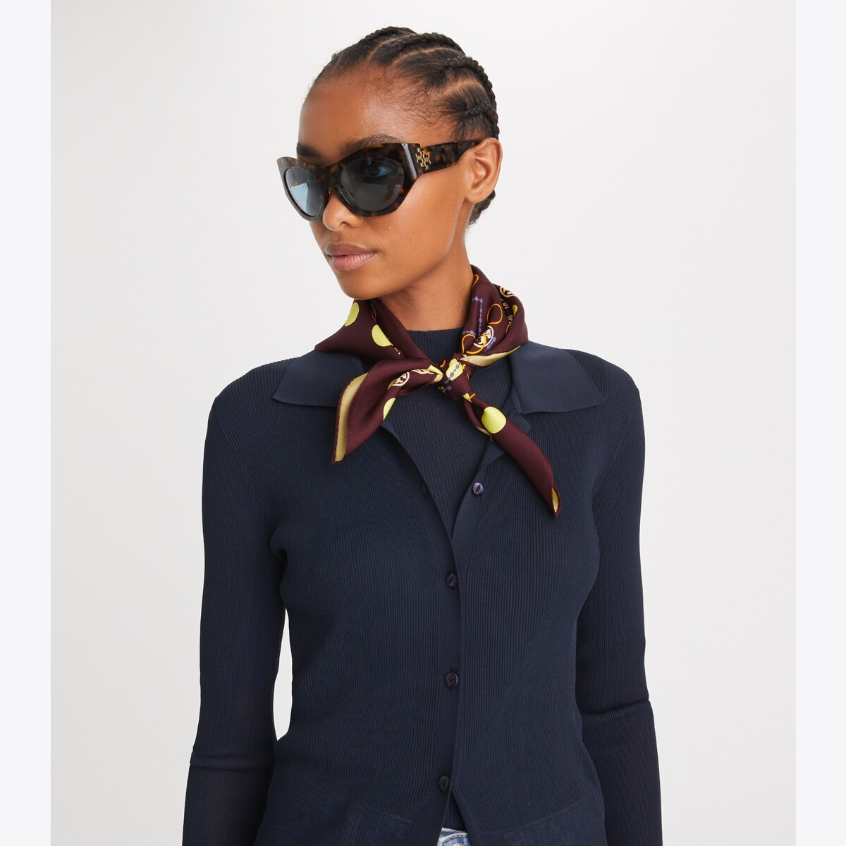 【新品】トリーバーチ　スカーフ Dotted T Monogram Neckerchief: Women's Designer Scarves | Tory Burch