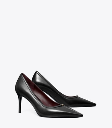 Tory Burch designer heels Double T Buckle Pump in PERFECT BLACK / PERFECT BLACK angle