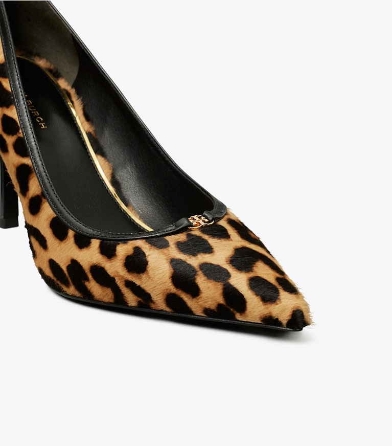 Tory Burch designer scarpe con tacco Double T Buckle Pump in CLASSIC LEOPARD angle