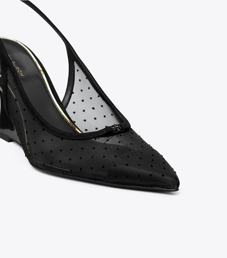Tory Burch designer heels Double T Buckle Wedge in NERO / PERFECT BLACK angle