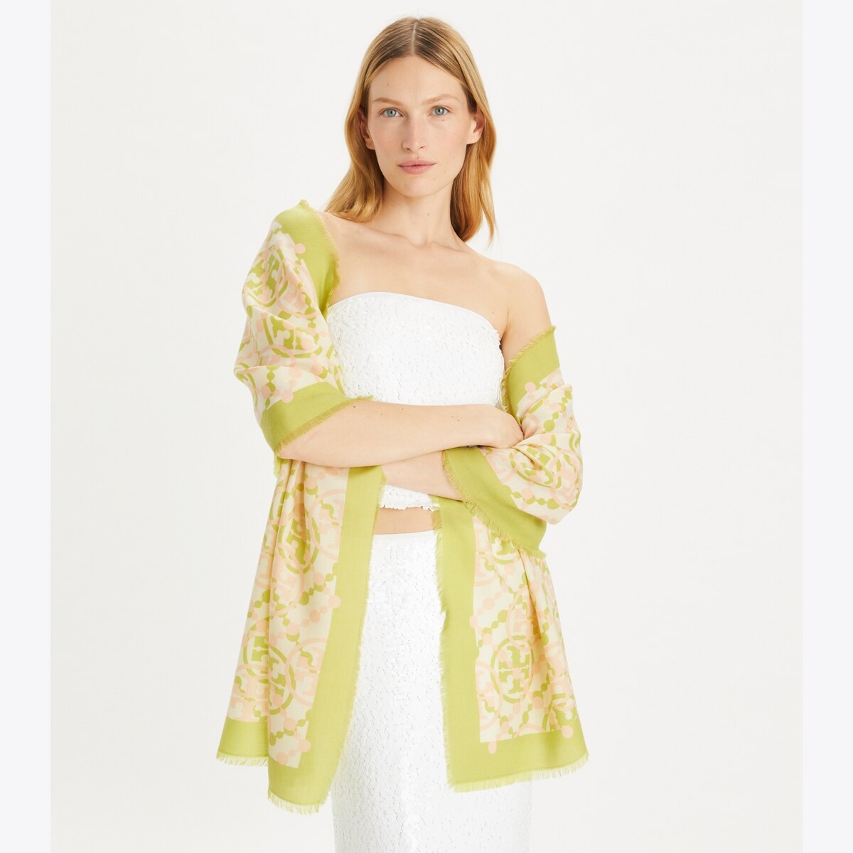 double-t-monogram-oblong-scarf