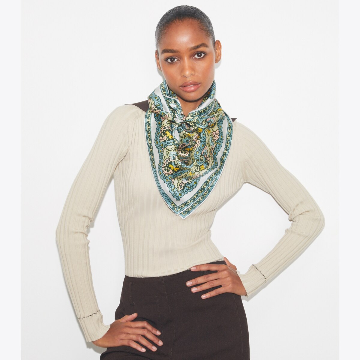 ★SURGERY★ SURGERY PAISLEY ICE CLOVER SCARF Dream Paisley Silk Square Scarf: Women's Designer Scarves