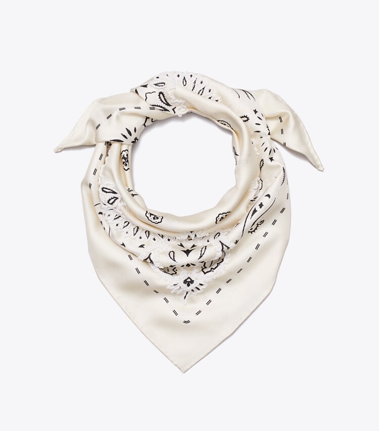 Tory Burch designer schals Dreieckiges Bandana-Tuch mit Perlen in Ivory folded